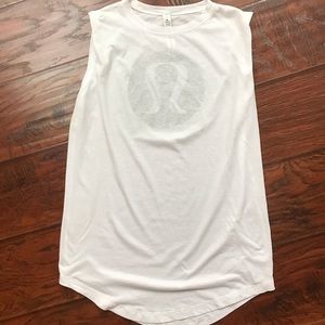 Lululemon muscle tank